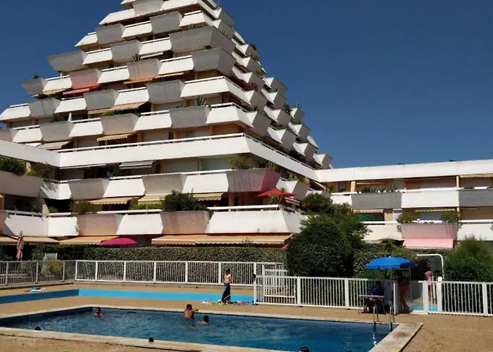 Centre, Spacieux, A 500m, 4 Personnes, Loggia - Fr-1-716-80 Daire La Grande Motte