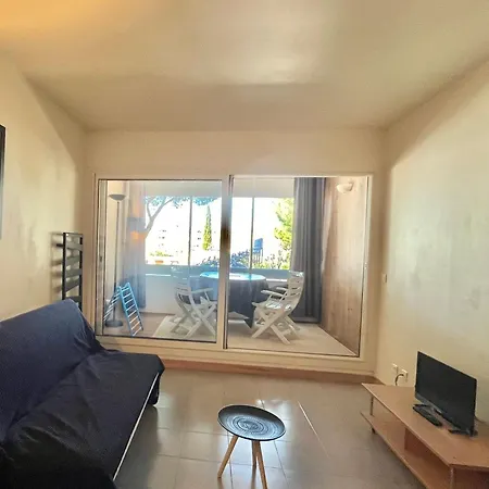 Apartment Spacieux En Centre-ville Avec Piscine - Fr-1-716-80 *